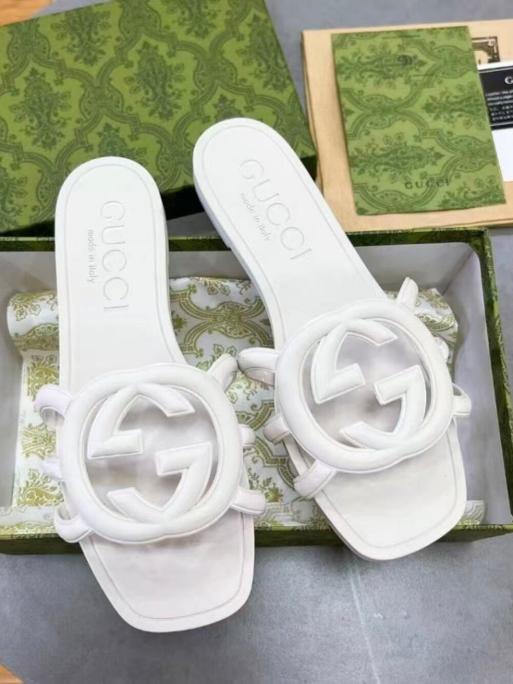 Gucci White Interlocking G Cutout Slide Sandals